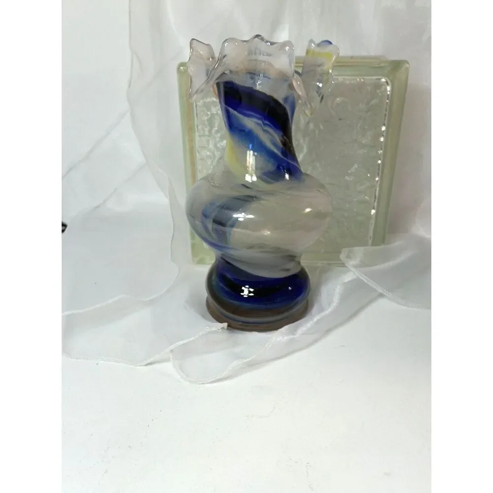 Hand-Blown Art Glass Vase, Murano or Empoli Style Mid Century Modern ~Vintage~